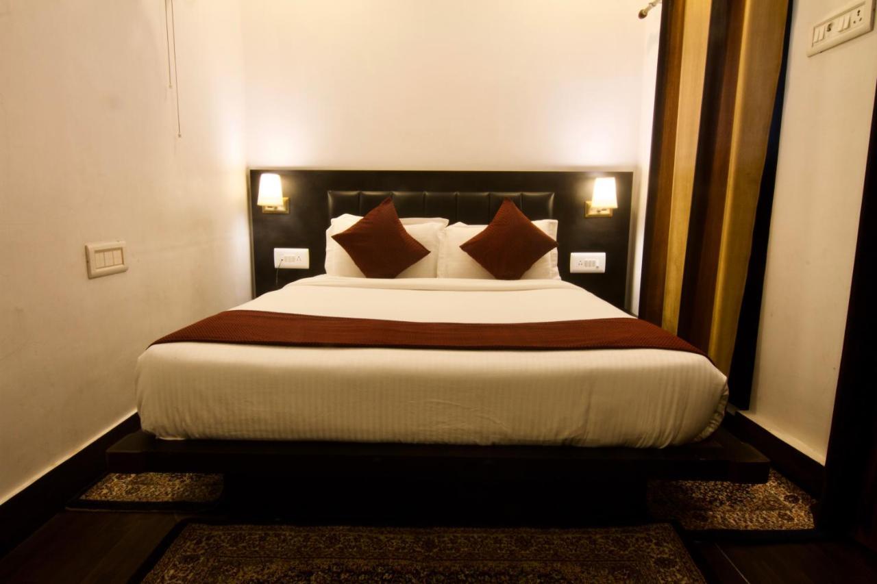 Samskara & Samsara Hotel Lansdowne Buitenkant foto
